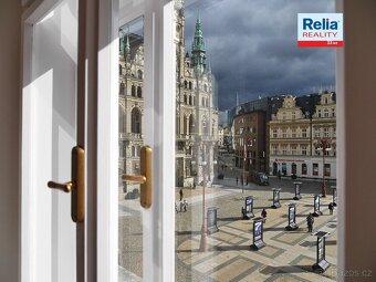 Pronájem nadstandardního bytu 3+kk, 73 m2 s výhledem na radn - 7