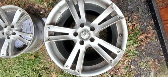 LU kola Škoda a na Vw 5x112 18 v pořádku elektrony i pošt - - 7