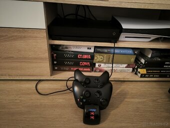 X BOX ONE X 1 TB - 7