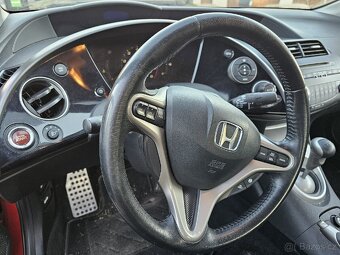 Honda Civic 1.8 V-Tec, 103kw, r. 2009 - 7