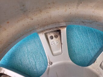 Prodám 17" Al disky Ronal - 7