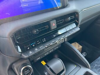 Toyota Land Cruiser 2,4l benzín, VXR, EU specifikace - 7