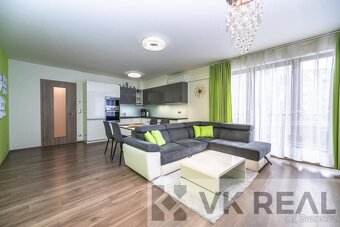 Prodej bytu 3+kk/L, sklep, garáž, OV, cca 120 m2 vč. přísluš - 7