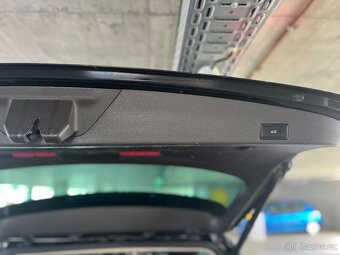 VW Touareg 4,2TDI, V8 - 7