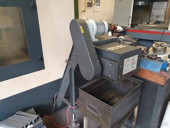 Vertikální obráběcí centrum VM650 - SLEVA - 7