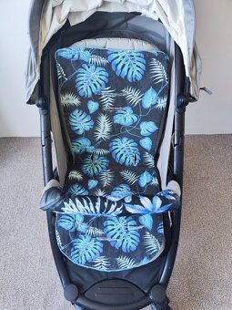 Kočárek s příslušenstvím - 7