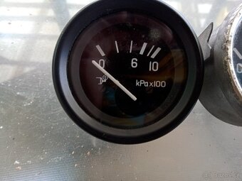 Budíky zetor, lada, wartburg - 7