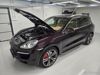 Porsche Cayenne Turbo 958 (92A) 4.8 V8 Biturbo | 368 kW - 7