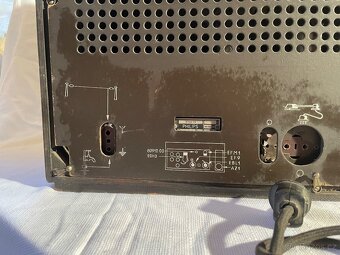 Lampové rádio Philips - 7