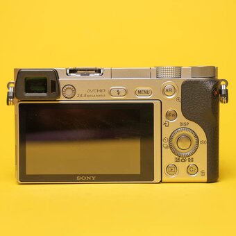 Sony Alpha A6000 + 16-50/3,5-5,6mm | 4033779 - 7