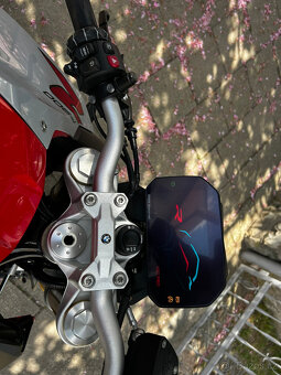 BMW F 900R - 7