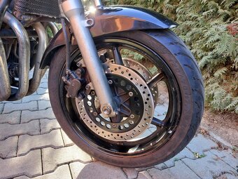 Honda CB 750 F2 - 7