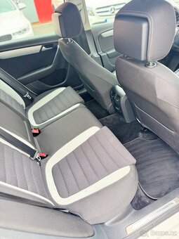 Volkswagen Passat, 2.0TDI 103KW Automat RLine Ojeté, 2014 25 - 7