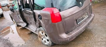 Peugeot 5008 FL, 5FV. 115kw, barva KTP - 7
