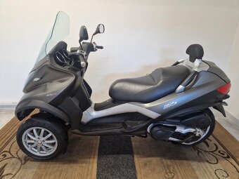Piaggio MP3 400 LT řidičský průkaz B - 7