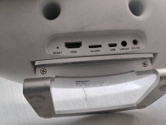 Tablet Bluetooth reproduktor - 7