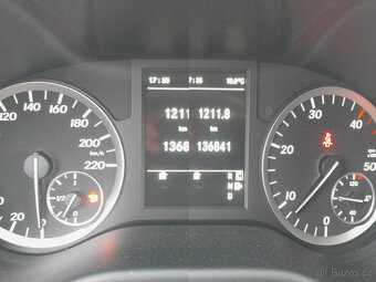 Mercedes Benz Tourer 114 - 7