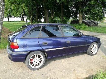 Opel astra f 2.0 16v - 7