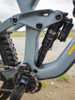 Trek Slash 9.8 GX Gen 5, Medium - 7