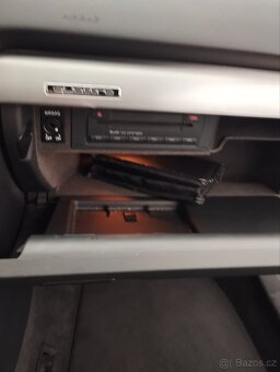 AUDI A4 Cabrio 3,0 TDI quattro TOP - 7