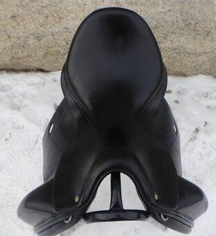 Luc Childeric DSG - 7