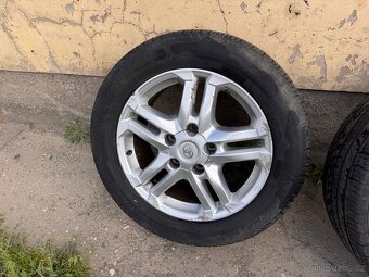 Originální kola Toyota Landcruiser 200 R20 s pneu - 7
