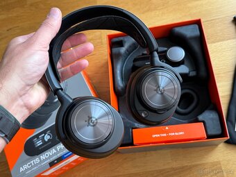 Zanovni Steelseries Arctis Nova Pro Wireless - 7