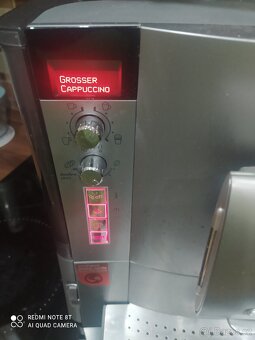 KÁVOVAR BOSCH NA ZRNKOVOU KÁVU - AUTOMATICKY - 7