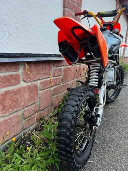Stomp YX 160 - 7