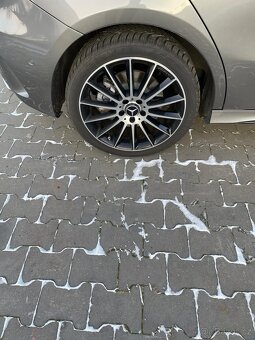 Mercedes A250 plug-in hybrid - 7