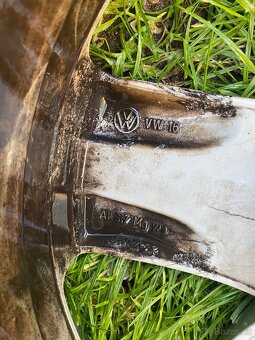 Kola original vw R17 - 7