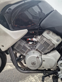 Honda Varadero 125 XL - 7