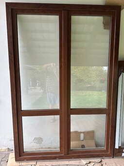 NOVÉ BALKONOVÉ DVEŘE A OKNA -barva  OŘECH/BÍLÁ - 7