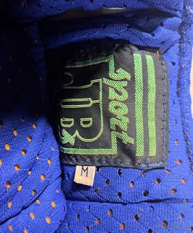 Hokejová výstroj - 7