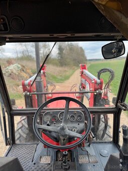 Zetor 7045 s čelním nakladačem - 7