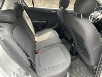 Hyundai i20 1.25 57 kW TAŽNÉ Z. r.v. 2012 - 7
