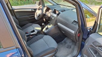 Opel Zafira 1.9 cdti, 7 míst - 7