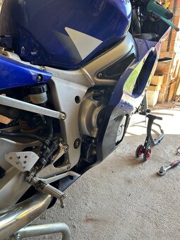 Yamaha YZF - R6 2000 - 7