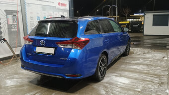 Toyota Auris Touring Sports 1.8 Hybrid - 7