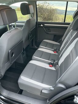 Touran 2.0 TDI LIFE - 7