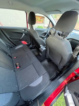 Peugeot 2008 - 7