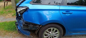 Hyundai I30 1.0 T-GDI TRIKOLOR r.11/2017 - 7