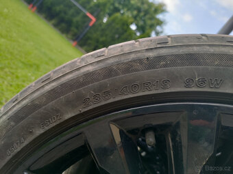Alu kola + pneu 235/40 R19 - 7