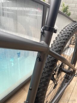 Specialized rockhopper hardtail - 7