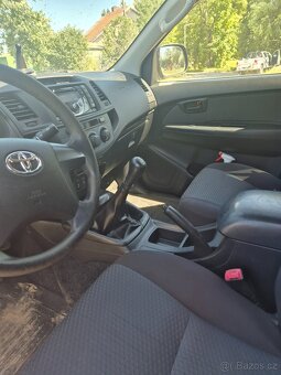Toyota hilux - 7