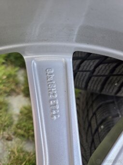 Zimni alu sada Superb 3 R18 Modus
- 7