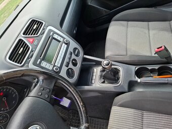 VW Eos 1.6i FSI 85kw Kabriolet ,Panorama,Alu Model 2007 - 7