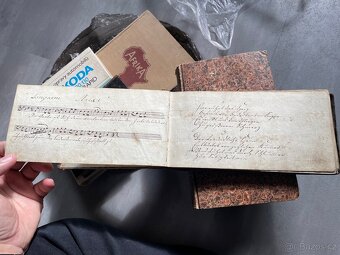 Staré německé a české knihy - 7