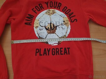 Mikina červená 134/140 H&M s kapucí - 7