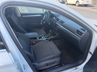 Škoda Superb 2.0tdi,style,dsg,140kw,webasto,dph - 7